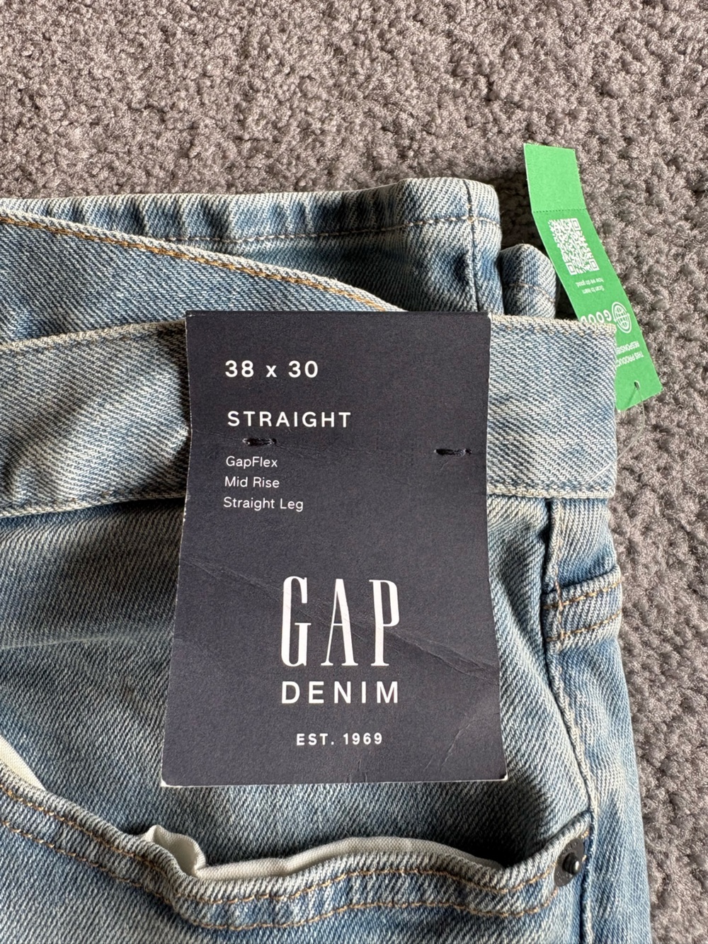 GAP Men’s Straight Jeans 38x30